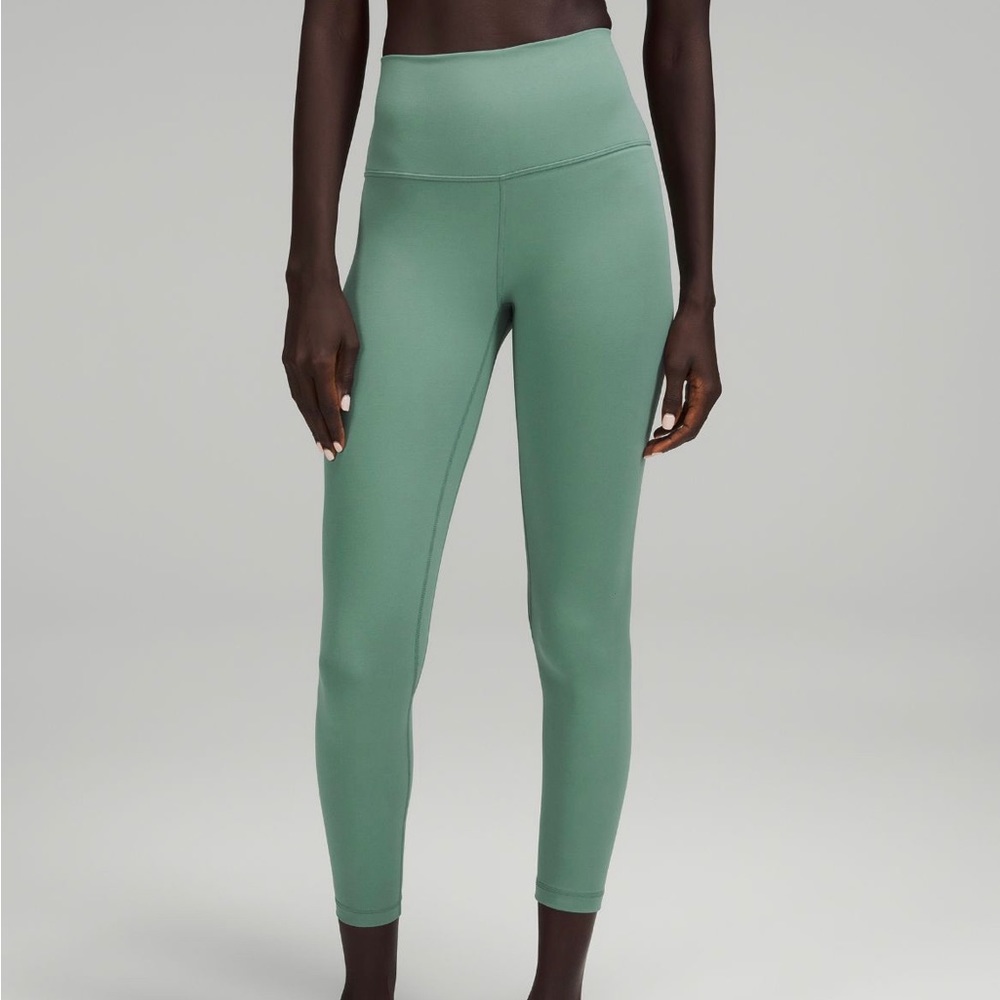 Lululemon Align Tidewater Teal 25” size 6